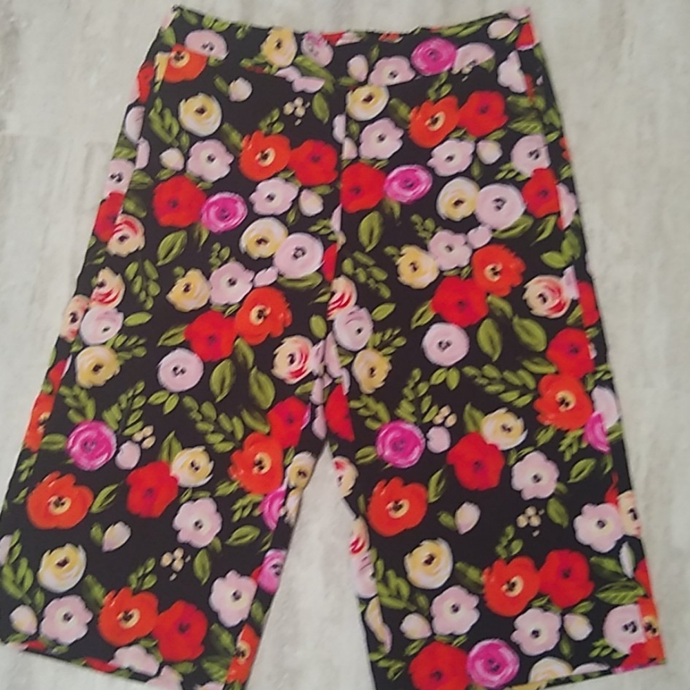 Lane Bryant Wide Leg Cropped Pants - Picture 2 of 7